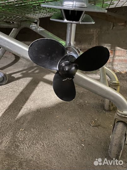 Лодочный мотор