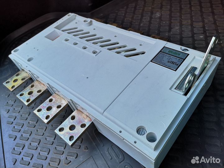 Выключатель нагрузки isere-1200