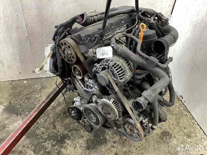 Двигатель Audi A4/S4 AWX