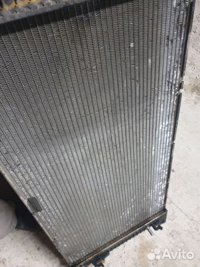 Радиатор охлаждения двс 5.4л Линкольн, Форд