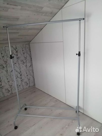 Вешалка напольная IKEA Ригга