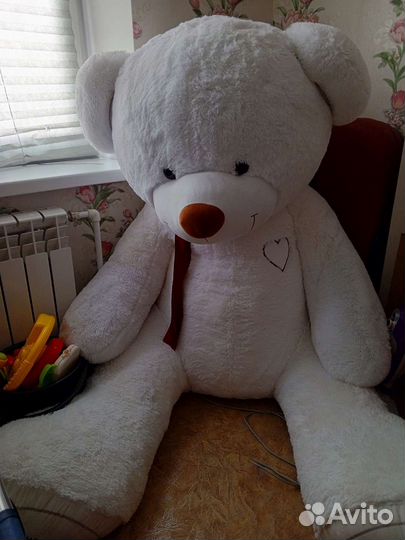 Плюшевый медведь