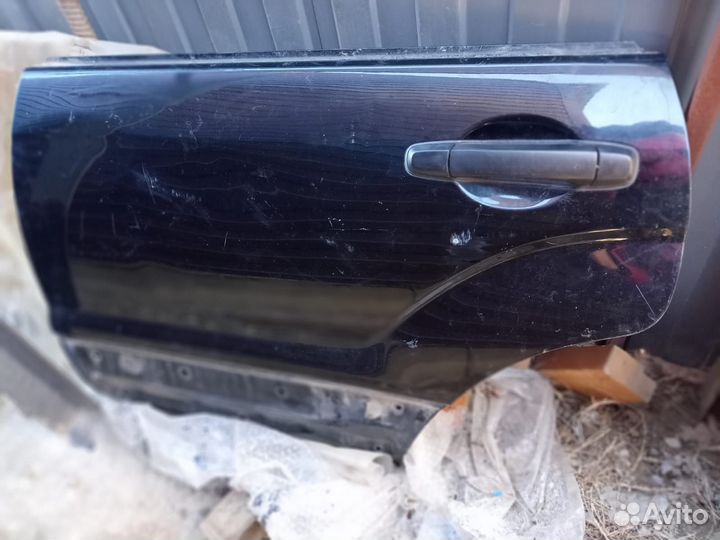 Двери subaru forester sg