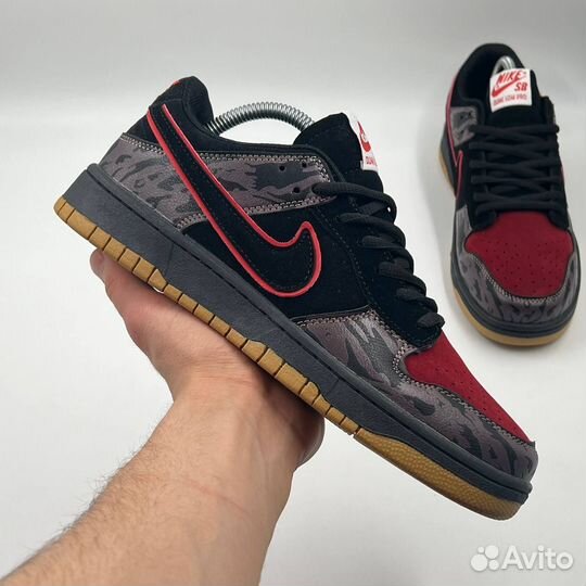 Кроссовки Nike Dunk SB low