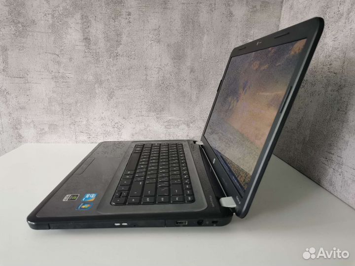 Мощный Hp i3/ssd/2 видеокарты в отс