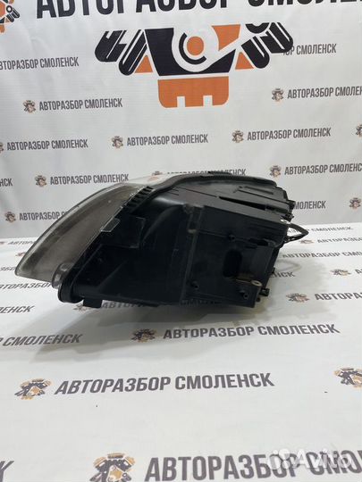 Фара правая Audi A6