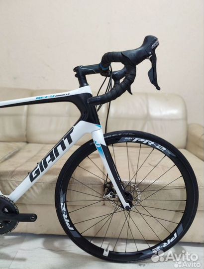 Giant Defy Advanced карбон эндуранс