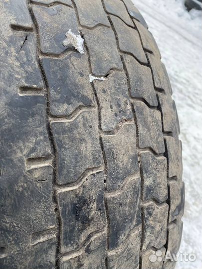 Грузовая шина бу 295 80 22.5