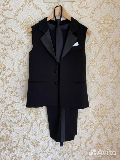 Костюм юниора для бальных танцев