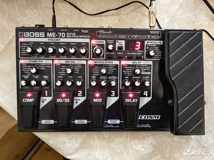 Boss ME 70 гитарный процессор
