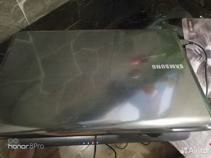 Samsung ноутбук