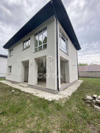 Коттедж 170 м² на участке 5 сот.