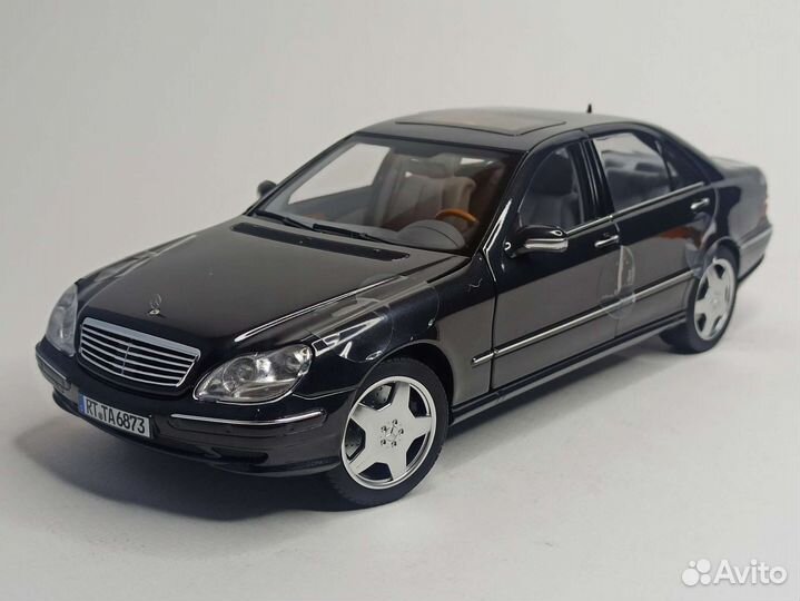 Mercedes Benz s600 Pullman Guard w220