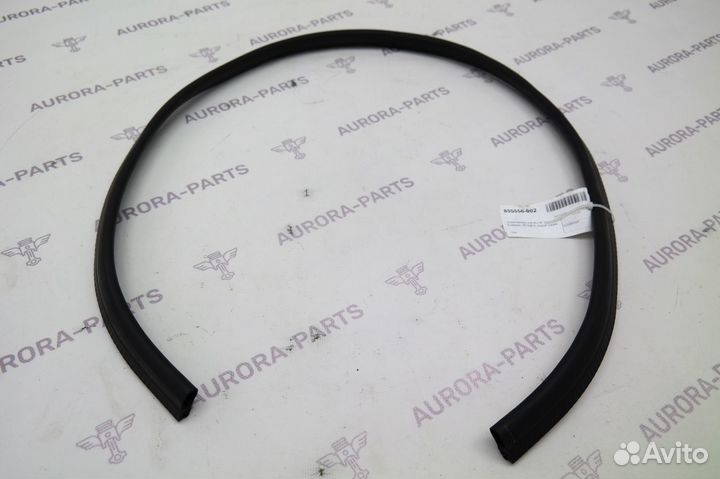 Уплотнитель Mercedes E W213 2016