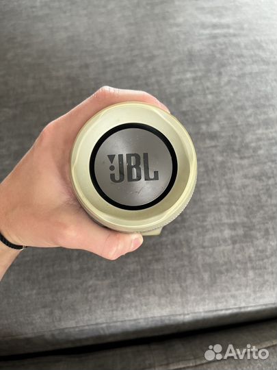 Колонка jbl charge 3