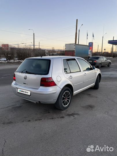 Volkswagen Golf 1.4 МТ, 1998, 400 000 км