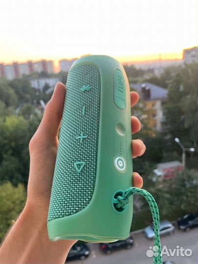 Колонка jbl flip 4