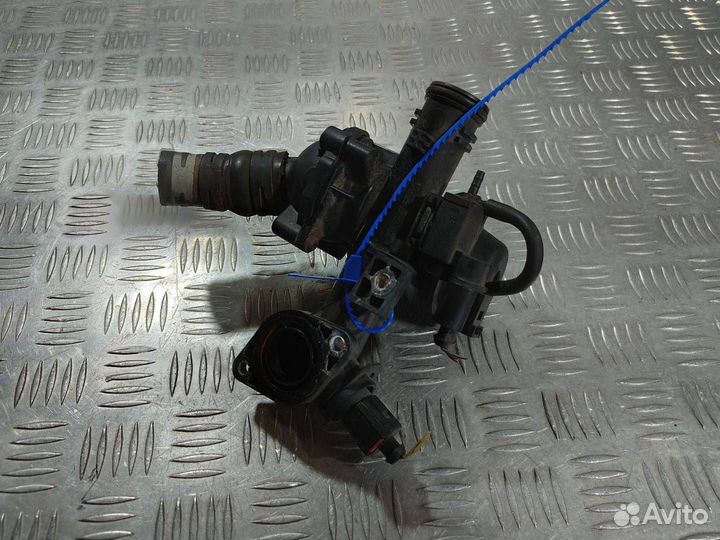 Патрубок (трубопровод, шланг) Audi A8 D4/4H 2012