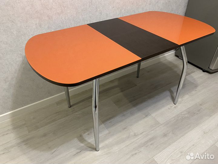 Стол стекло