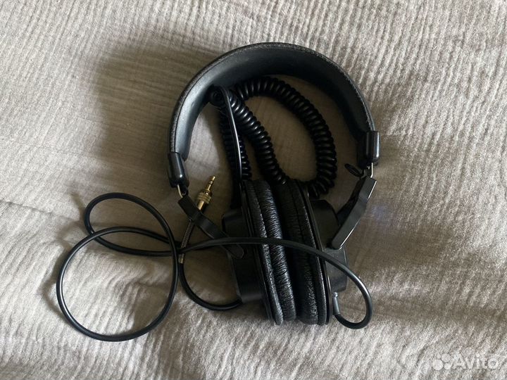 Наушники Roland RH-200