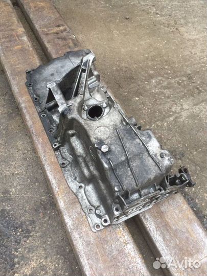 Масляный поддон бмв х5 х6 е70 е71 2011г