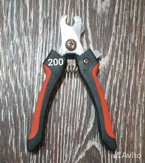 Миски,лежаки, совки и т.д. для кошек