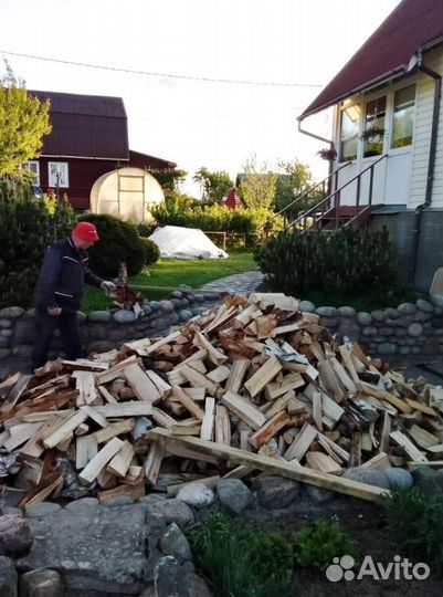 Дрова в укладку