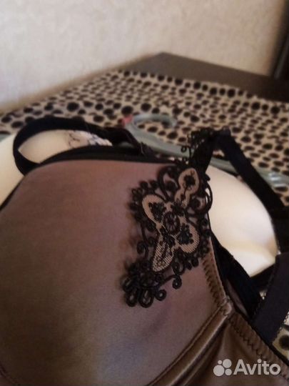 Бюстгалтер