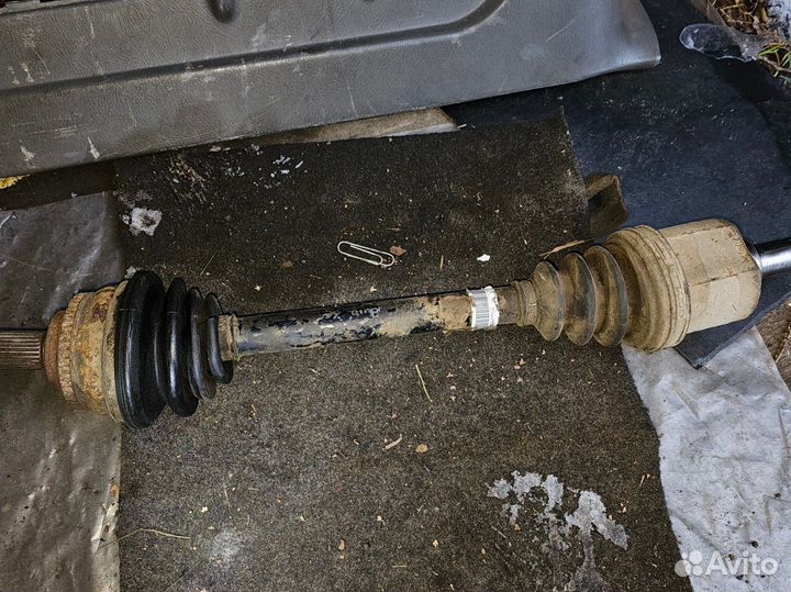 Привод перед. левый Chery Tiggo T11 1.8 мт 2008