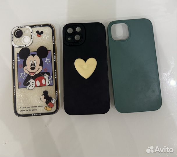 Чехлы на iPhone 13