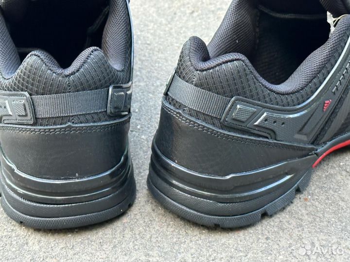 Кроссовки adidas terrex