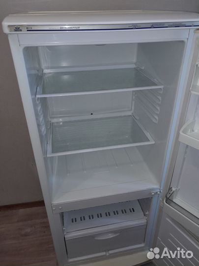 Холодильник атлант двухкамерный