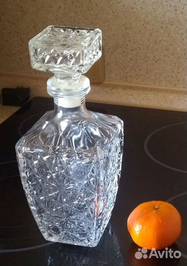 Графин хрустальный