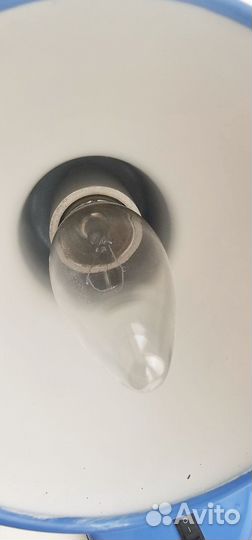 Лампа настольная