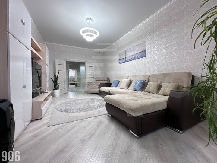 3-к. квартира, 117 м², 18/22 эт.