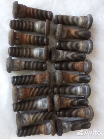 Шпильки на Колеса Тойота камри venza Япония