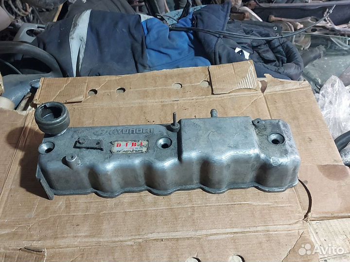 Крышка головки блока (клапанная) Hyundai Starex H