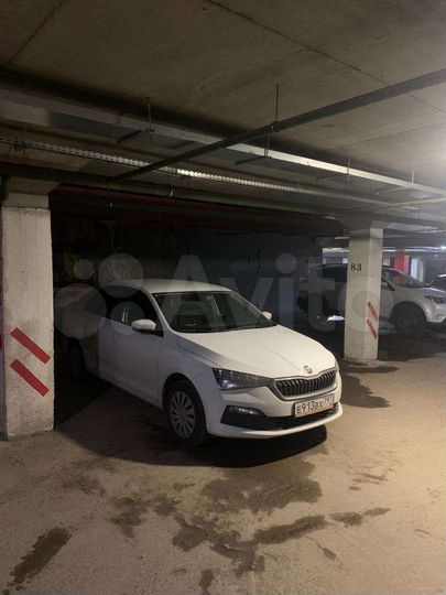 Машиноместо, 12 м²
