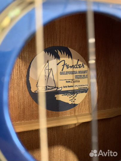 Укулеле Fender Zuma