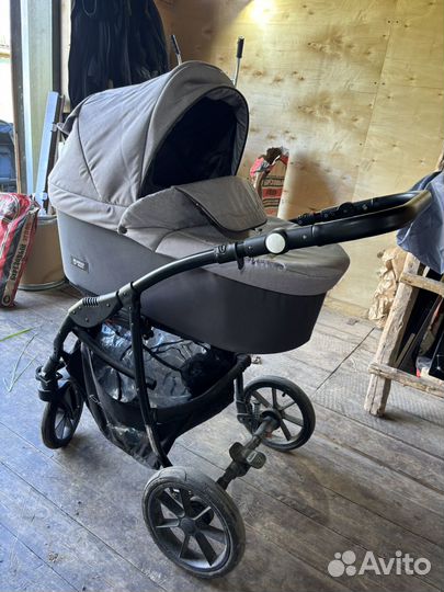 Коляска Riko Basic 2в1