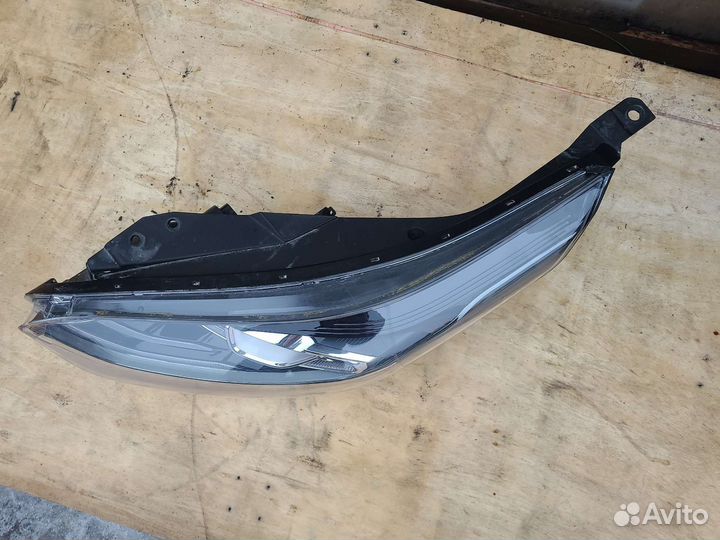 Фара левая kia ceed 3 led