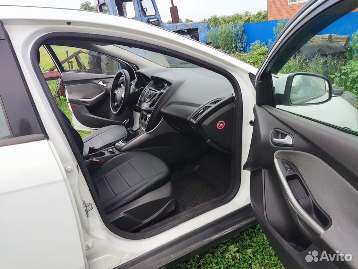 Ford Focus 1.6 МТ, 2013, 215 000 км