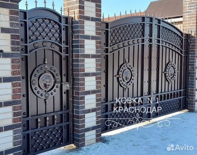 Кованые ворота