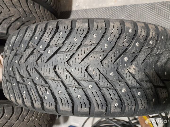 Nokian Tyres Nordman 8 SUV 215/65 R16 102T