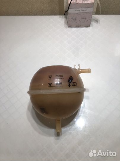 Расширительный бачок Volkswagen transporter t4