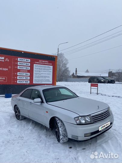 Nissan Gloria 3.0 AT, 2001, 258 528 км