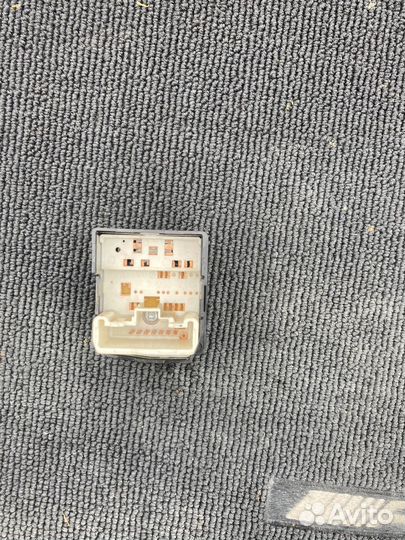 Блок управления зеркалами Toyota