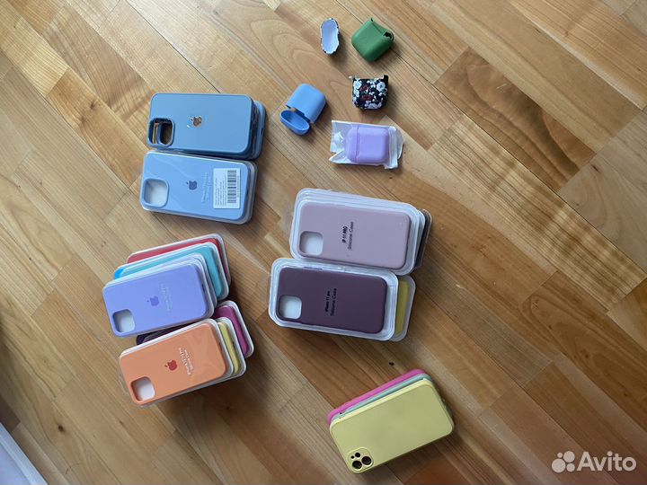 Чехлы на iPhone и airpods