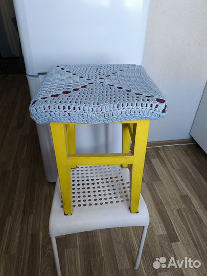 Стулья и табуретки для кухни