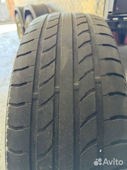 Nexen Roadian 541 235/75 R16